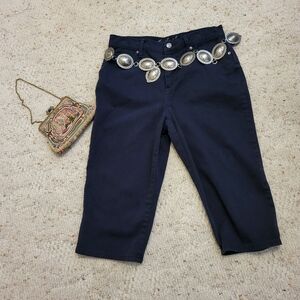 Gloria Vanderbilt All Around Slimming Effect Capris